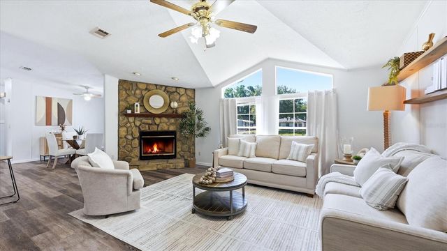 6125 SHIRLEY AVENUE, Gibsonton, FL 33534