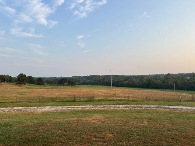 515 N Dalton Street, Everton, MO 65646