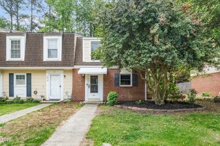 13 Patriot Circle, Durham, NC 27704