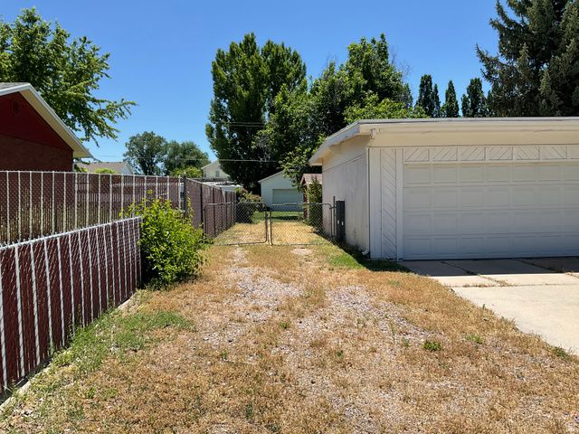 3417 W 5700 S, Roy, UT 84067