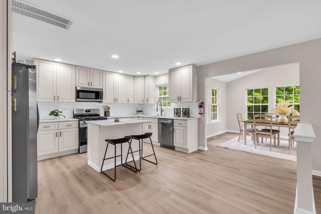 11 MANCHESTER CT, Wenonah, NJ 08090