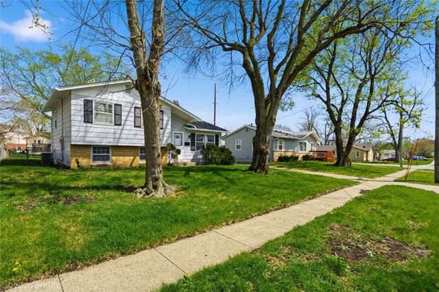 4205 67th Street, Urbandale, IA 50322