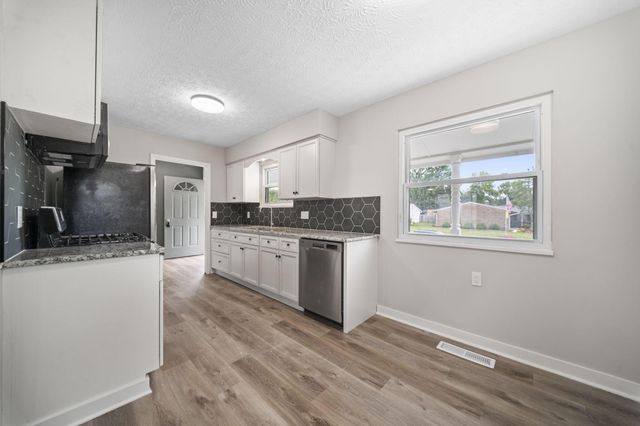 351 N Rocky Fork Drive N, Gahanna, OH 43230