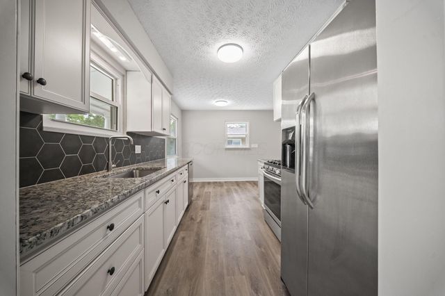 351 N Rocky Fork Drive N, Gahanna, OH 43230
