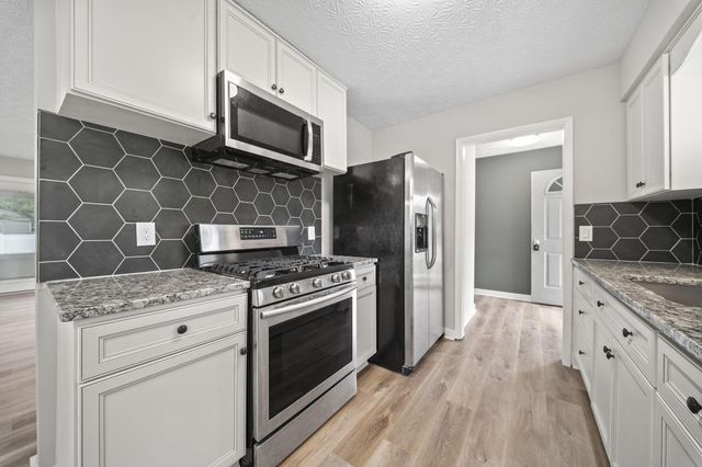 351 N Rocky Fork Drive N, Gahanna, OH 43230