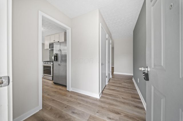 351 N Rocky Fork Drive N, Gahanna, OH 43230