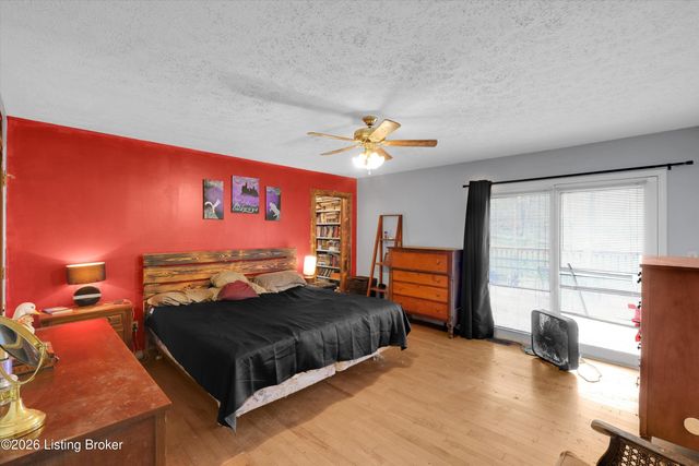 384 Indian Trace, Shepherdsville, KY 40165