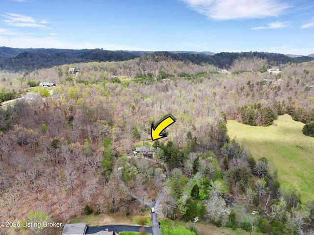 384 Indian Trace, Shepherdsville, KY 40165