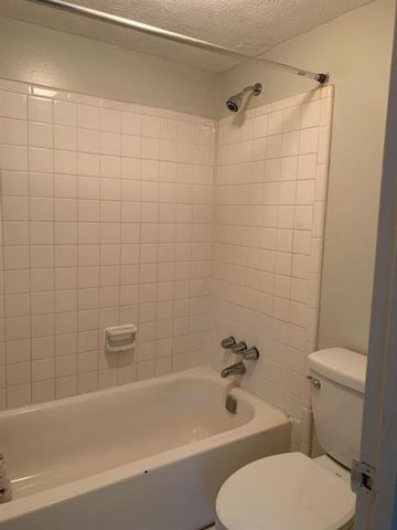 1337 Woodstone Trace, Morrow, GA 30260