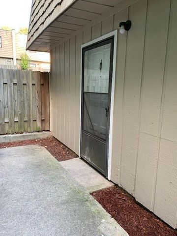 1337 Woodstone Trace, Morrow, GA 30260