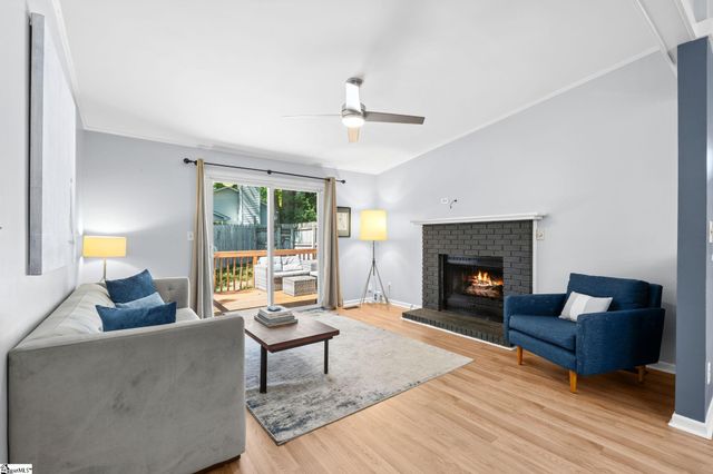 1009 Summit Drive, Greenville, SC 29609