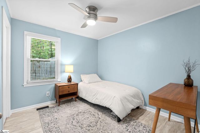 1009 Summit Drive, Greenville, SC 29609