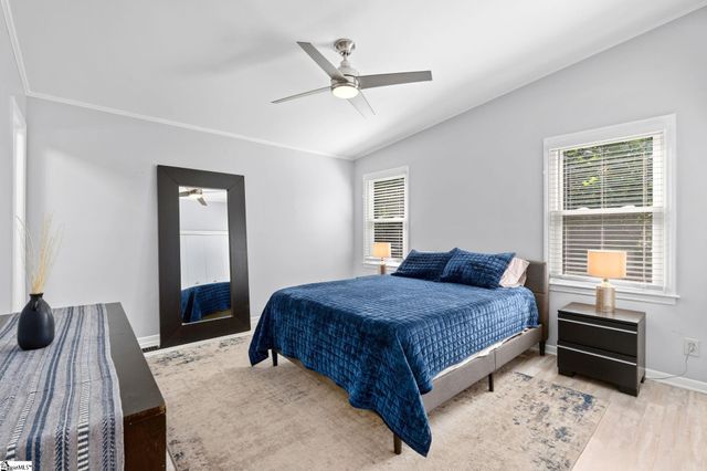 1009 Summit Drive, Greenville, SC 29609