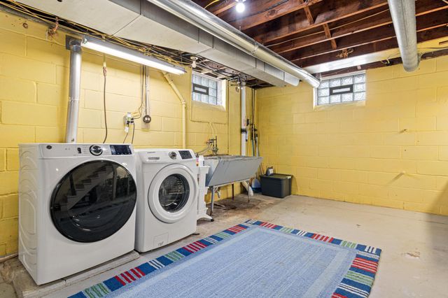 333 S Orange Street, Waconia, MN 55387