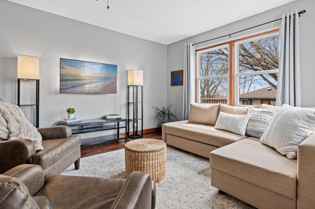 333 S Orange Street, Waconia, MN 55387