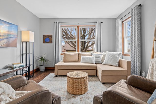 333 S Orange Street, Waconia, MN 55387