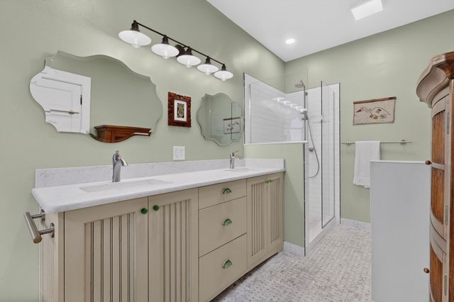 314 12th Street NW, Albuquerque, NM 87102