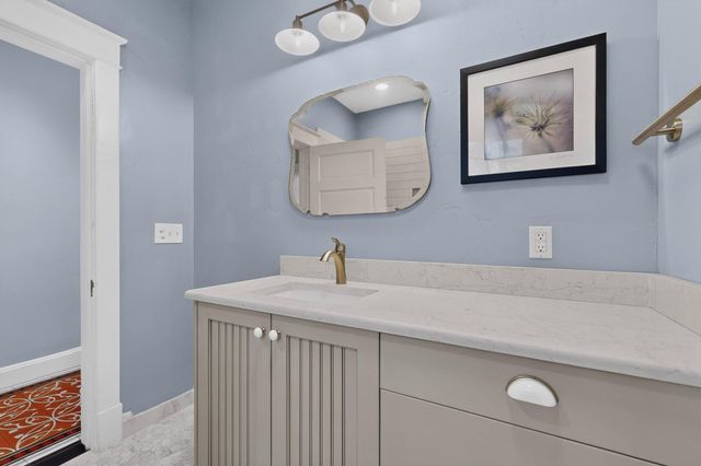 314 12th Street NW, Albuquerque, NM 87102