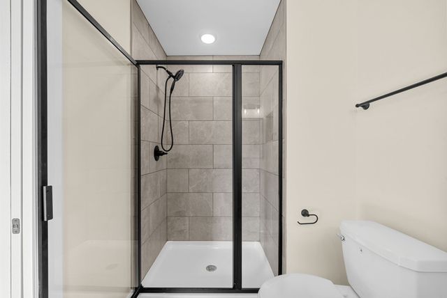 190 Dewberry Ct, Clarksville, TN 37042