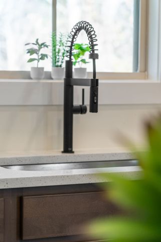 190 Dewberry Ct, Clarksville, TN 37042