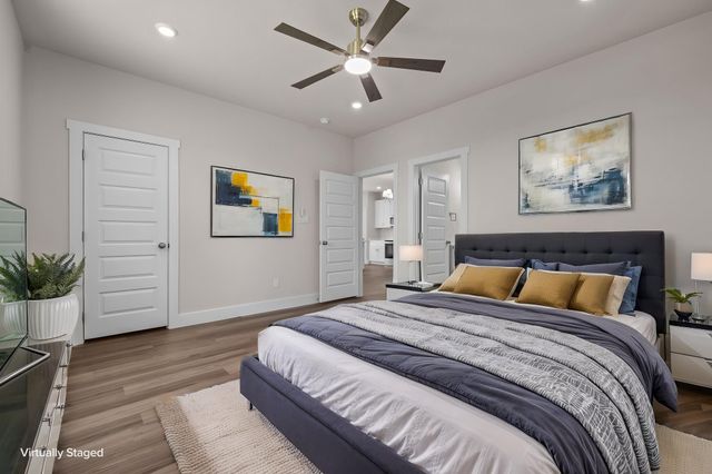 2623 Creekview Drive, Granbury, TX 76048