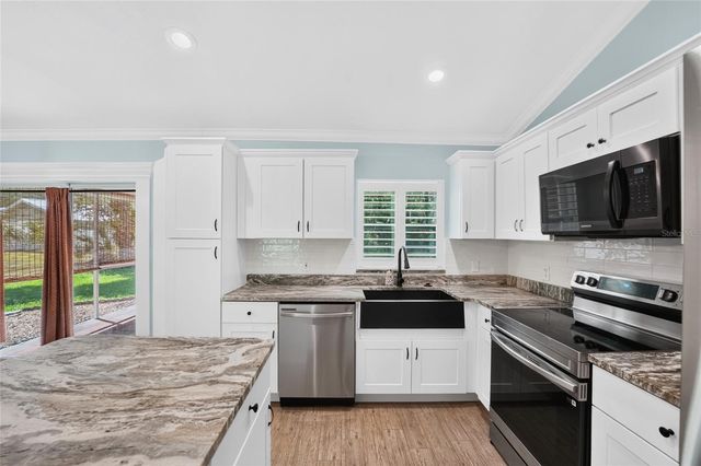 11108 W THOREAU PLACE, Crystal River, FL 34428
