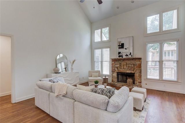 2640 Ivy Brook Lane NE, Buford, GA 30519