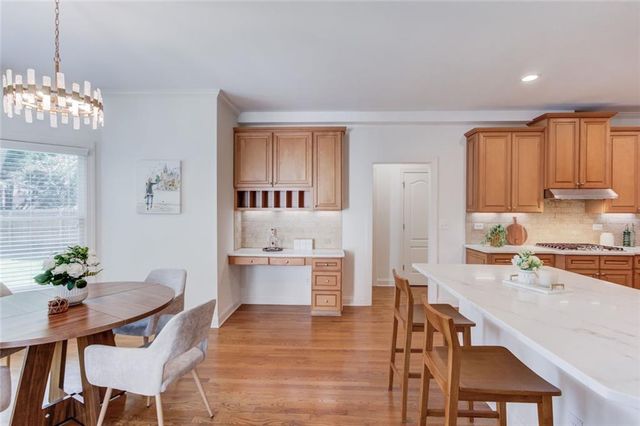 2640 Ivy Brook Lane NE, Buford, GA 30519