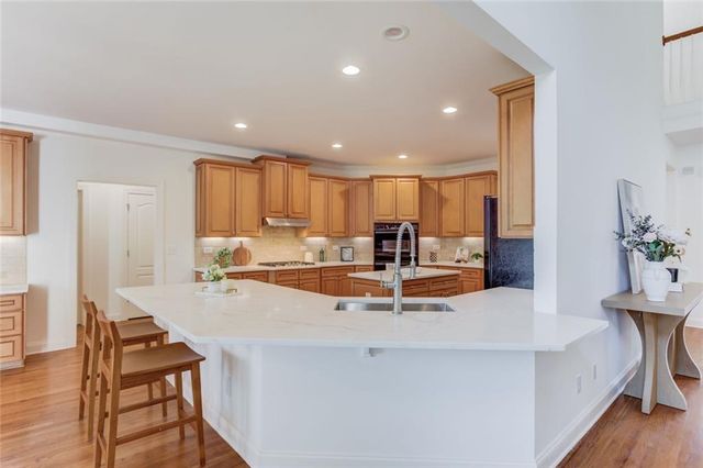 2640 Ivy Brook Lane NE, Buford, GA 30519