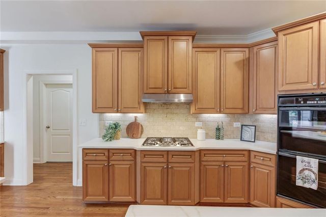 2640 Ivy Brook Lane NE, Buford, GA 30519