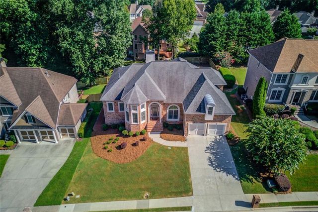 2640 Ivy Brook Lane NE, Buford, GA 30519