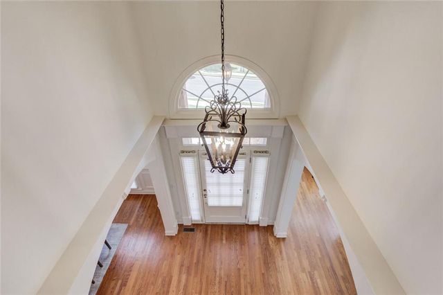 2640 Ivy Brook Lane NE, Buford, GA 30519