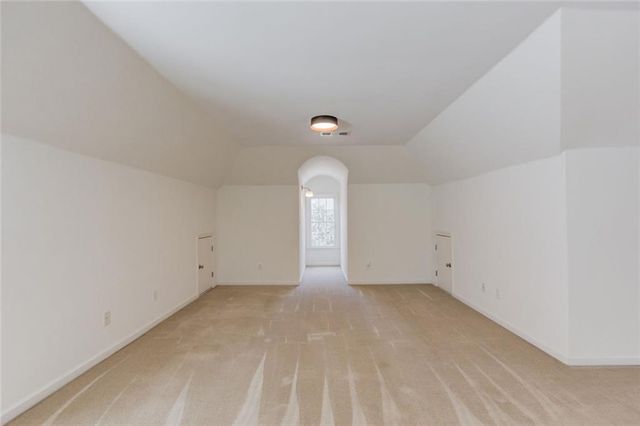 2640 Ivy Brook Lane NE, Buford, GA 30519