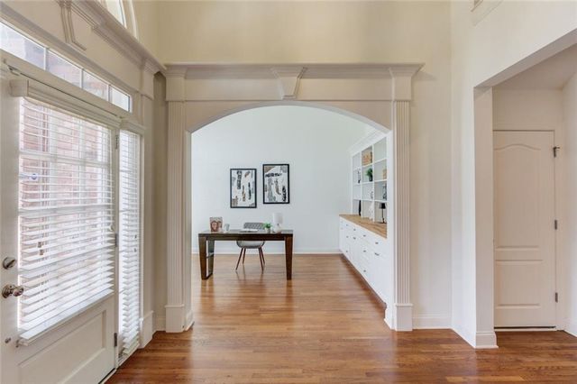 2640 Ivy Brook Lane NE, Buford, GA 30519