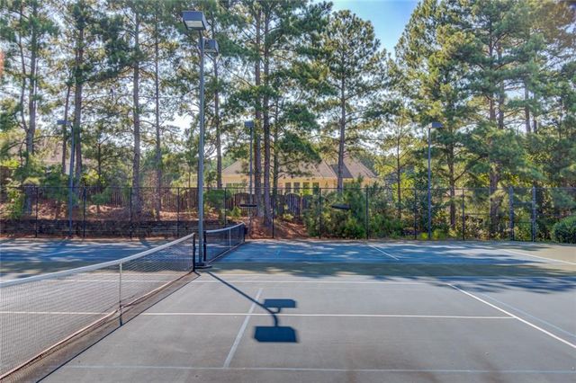 2640 Ivy Brook Lane NE, Buford, GA 30519