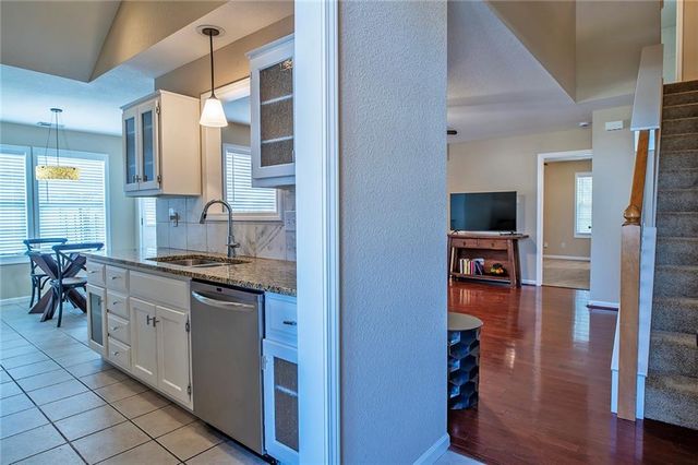 3413 Sweetgrass Court, Lawrence, KS 66049