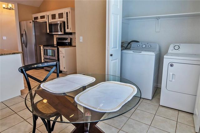 3413 Sweetgrass Court, Lawrence, KS 66049