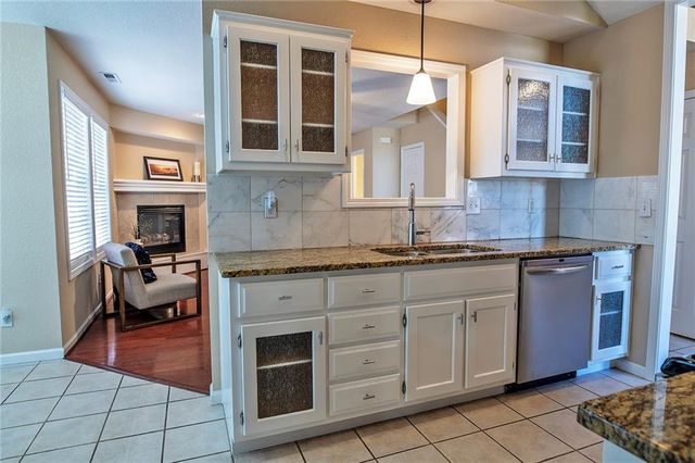 3413 Sweetgrass Court, Lawrence, KS 66049