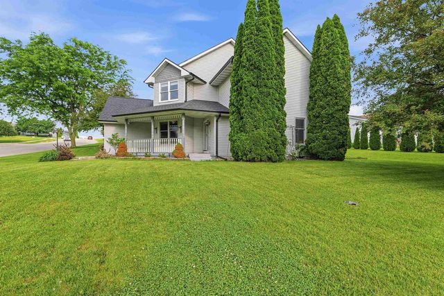 212 Webster Street, Beaver Dam, WI 53916