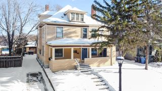 2209 Aldrich Avenue S, Minneapolis, MN 55405