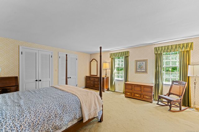 43 Jamestown Road, Somers, CT 06071