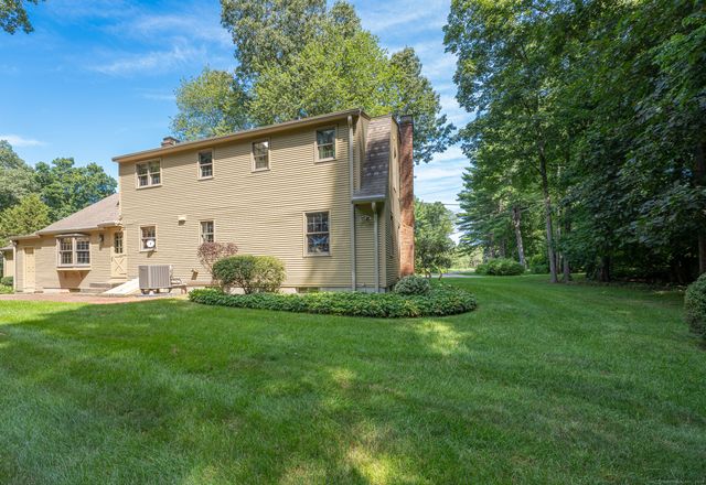 43 Jamestown Road, Somers, CT 06071