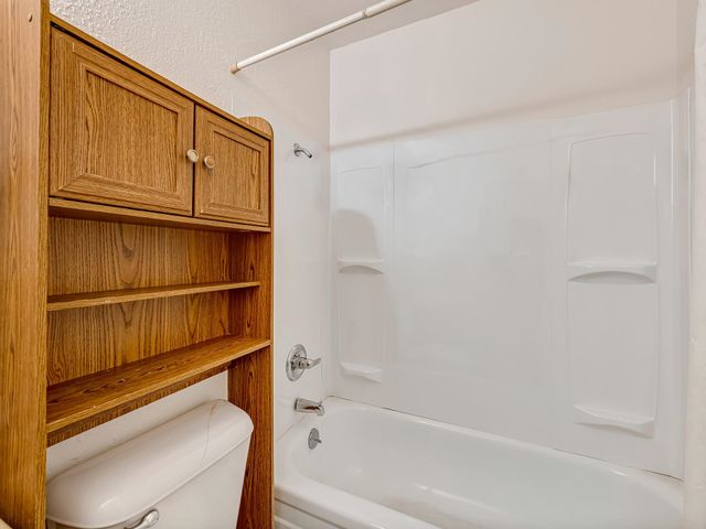 139 N Willow St Apt B And, Fruita, CO 81521