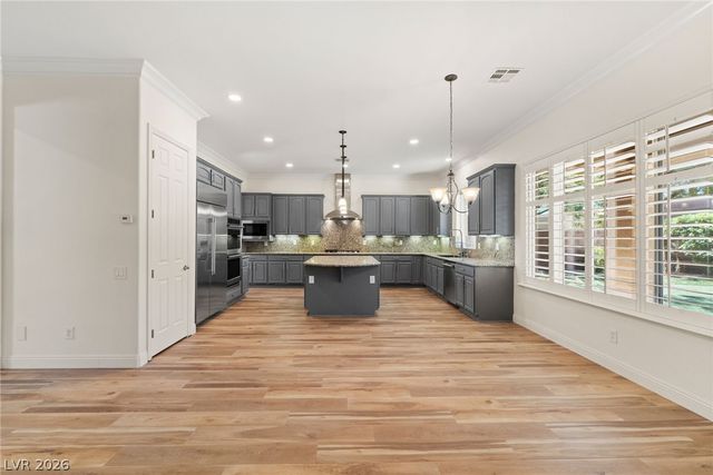 11517 Bohemian Forest Avenue, Las Vegas, NV 89138
