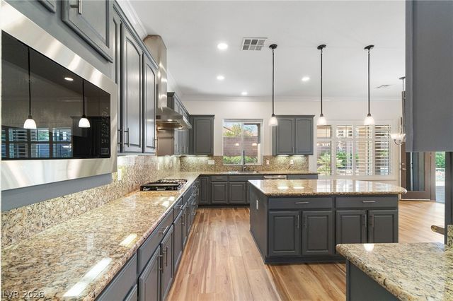 11517 Bohemian Forest Avenue, Las Vegas, NV 89138
