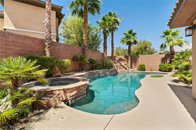 11517 Bohemian Forest Avenue, Las Vegas, NV 89138