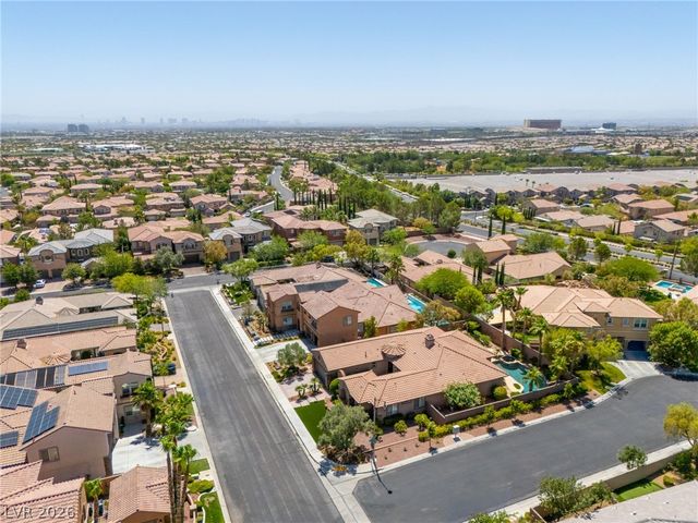 11517 Bohemian Forest Avenue, Las Vegas, NV 89138