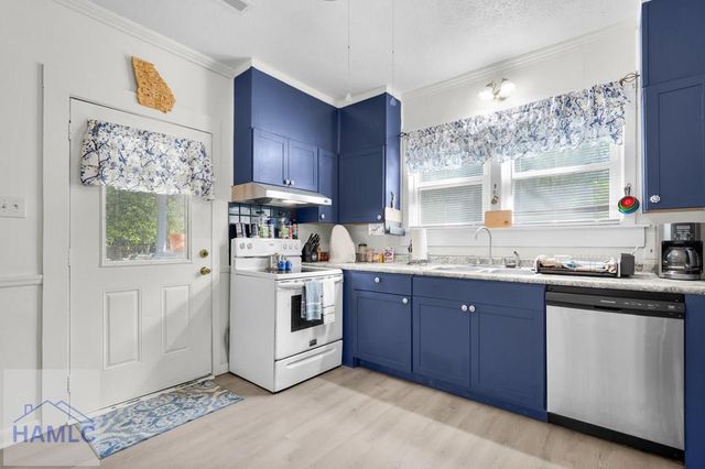 614 South Main Street, Hinesville, GA 31313