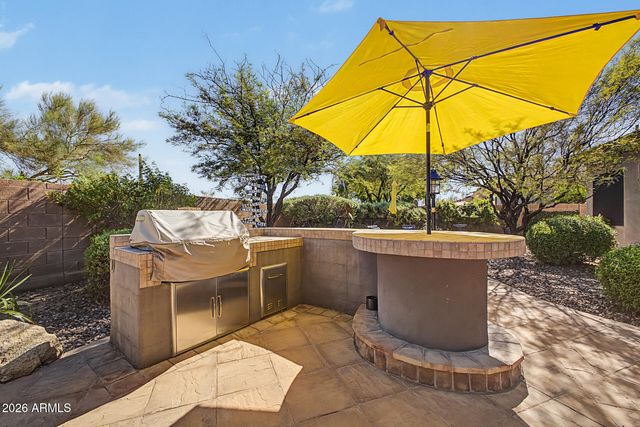 41606 N EMERALD LAKE Drive, Anthem, AZ 85086