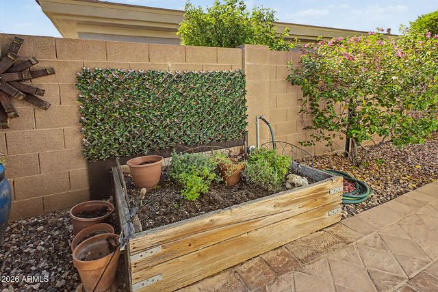 41606 N EMERALD LAKE Drive, Anthem, AZ 85086